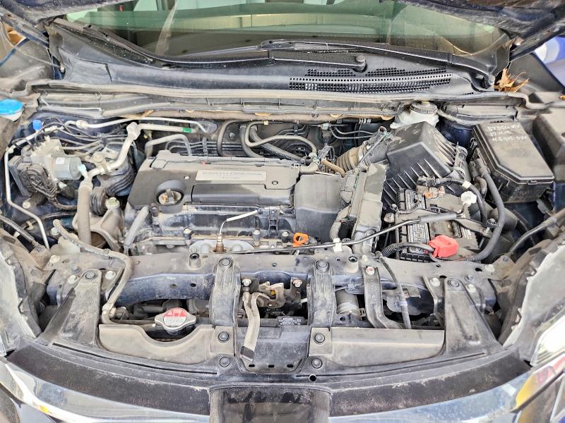 Photo 12 from auction – 2015 HONDA CR-V with VIN 2HKRM4H53FH615639