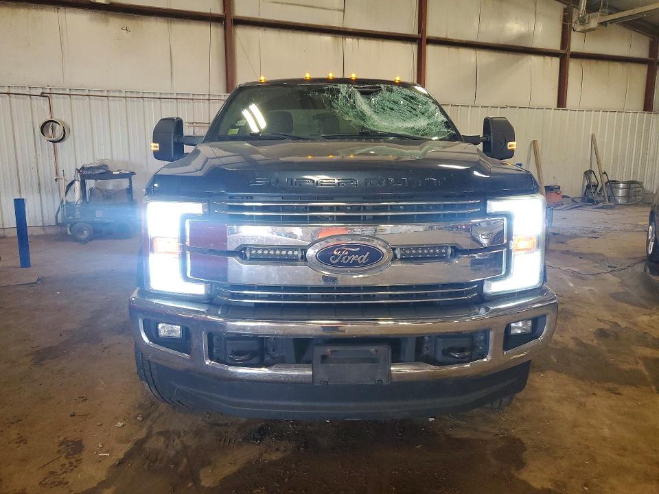 Photo 5 from auction – 2017 FORD F250 with VIN 1FT7X2B6XHEB83719