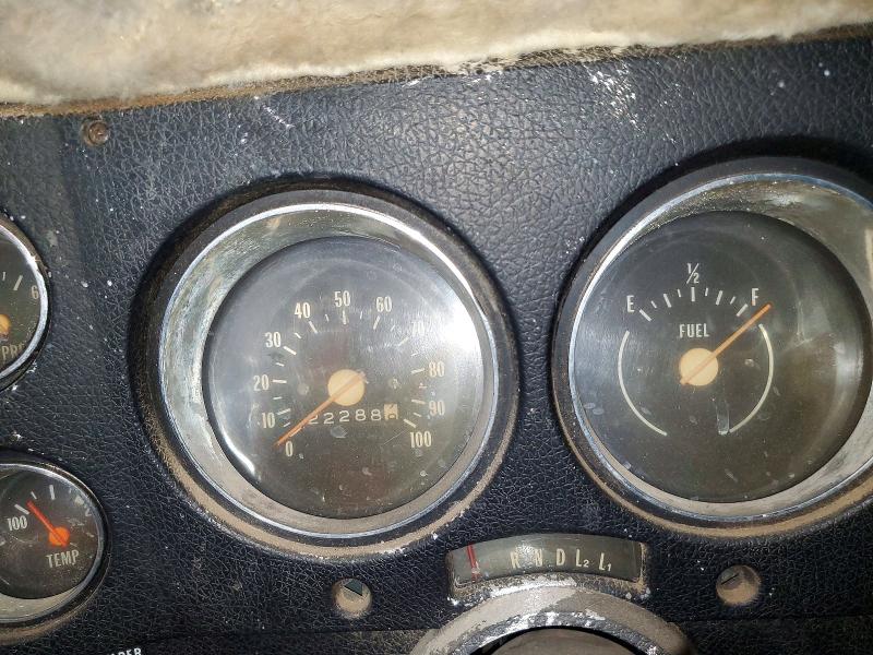 Photo 9 from auction – 1973 CHEVROLET SUBURBAN with VIN CCZ163F128295