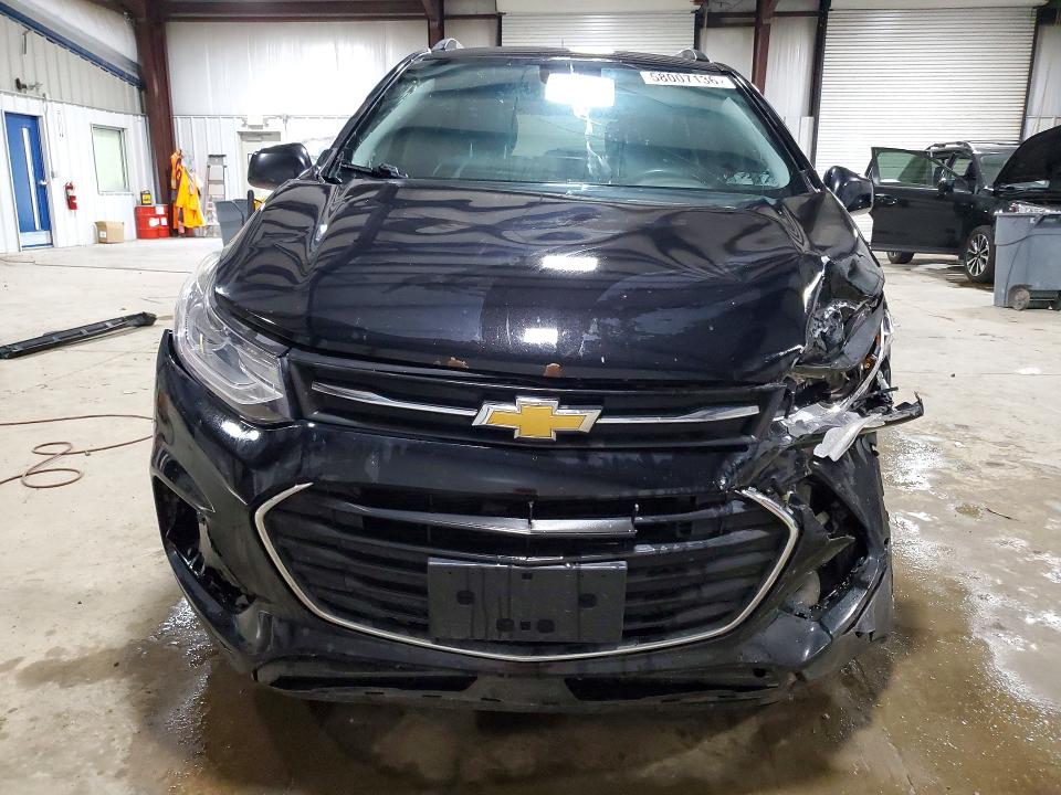 Photo 5 from auction – 2018 CHEVROLET TRAX with VIN 3GNCJPSB8JL257176