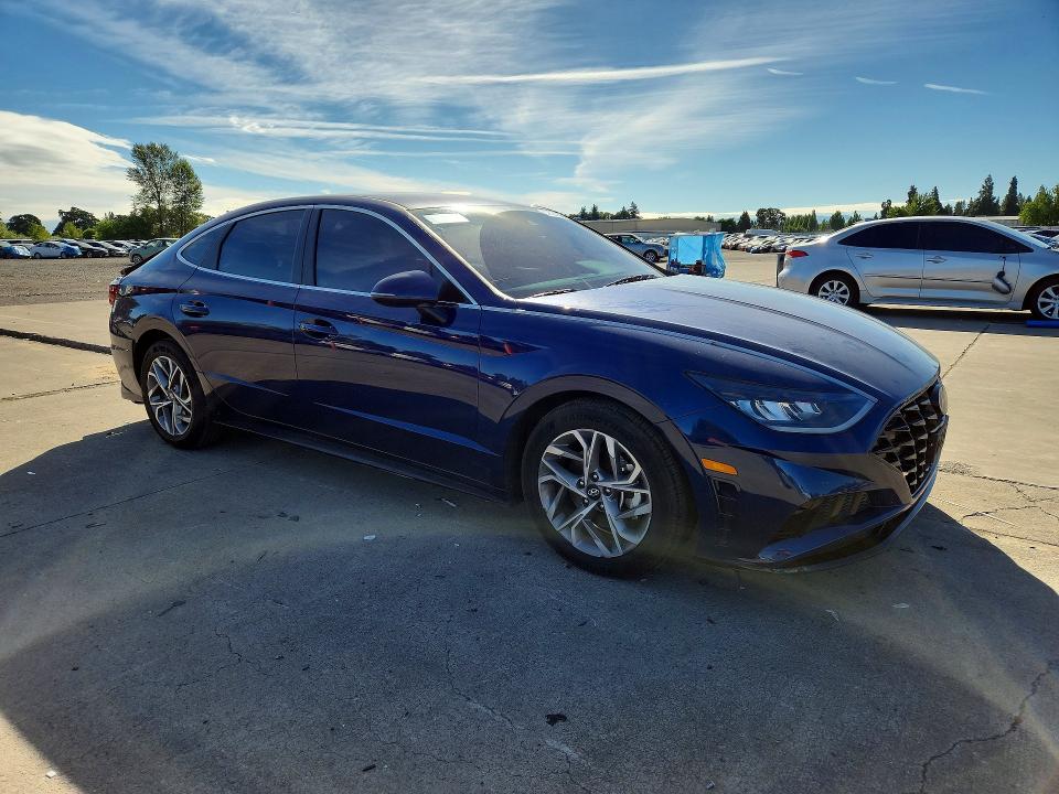 Photo 4 from auction – 2021 HYUNDAI SONATA with VIN 5NPEL4JA0MH096359