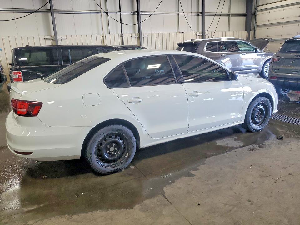 Снимка 3 от търг – 2016 VOLKSWAGEN JETTA с VIN 3VWD17AJ6GM294703