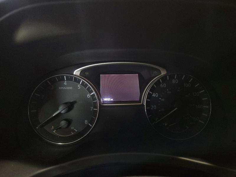 Photo 9 from auction – 2017 NISSAN PATHFINDER with VIN 5N1DR2MM8HC688528
