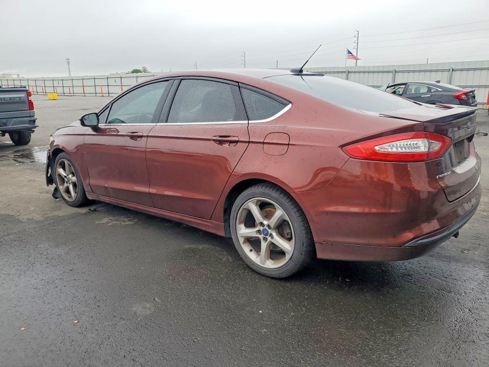 Photo 2 from auction – 2016 FORD FUSION with VIN 3FA6P0H71GR170245
