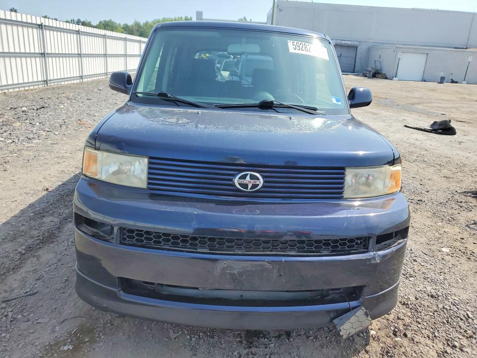 Photo 5 from auction – 2005 TOYOTA SCION with VIN JTLKT324X50173750