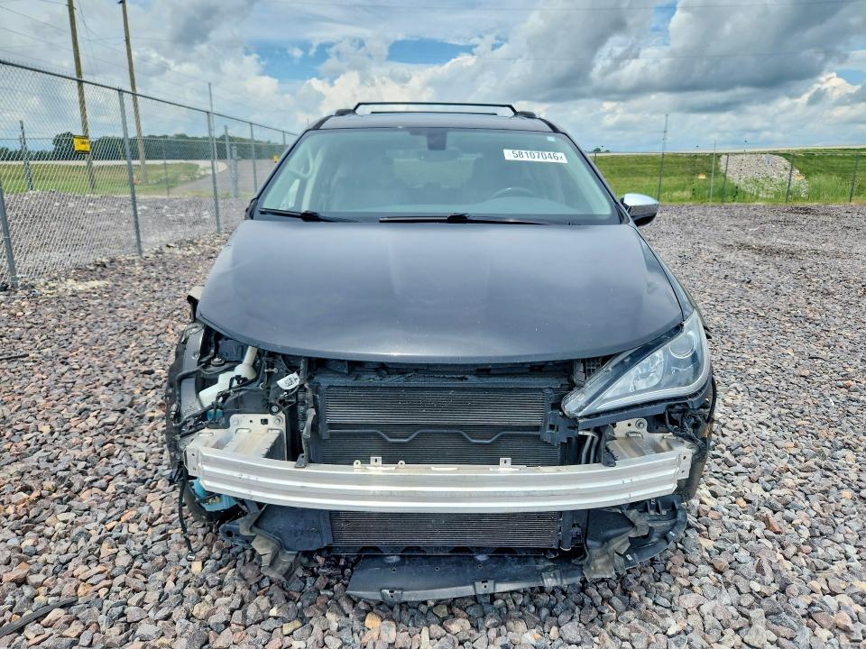 Photo 5 from auction – 2019 CHRYSLER PACIFICA with VIN 2C4RC1GG9KR574225
