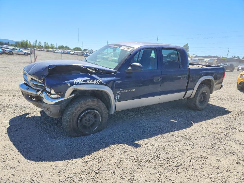 DODGE DAKOTA 2000 with VIN 1B7GG2AN8YS764940 - Photo from auction