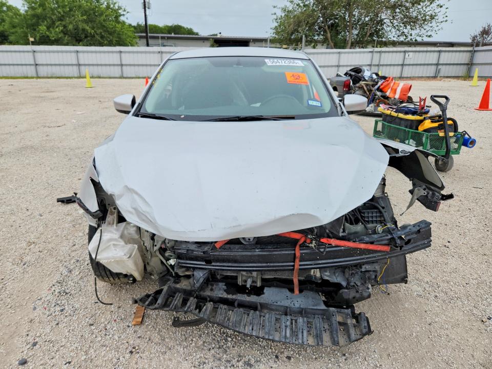 Photo 5 from auction – 2018 NISSAN SENTRA with VIN 3N1AB7AP0JY307410