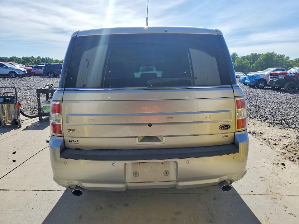 Photo 6 from auction – 2016 FORD FLEX with VIN 2FMHK6C87GBA05105