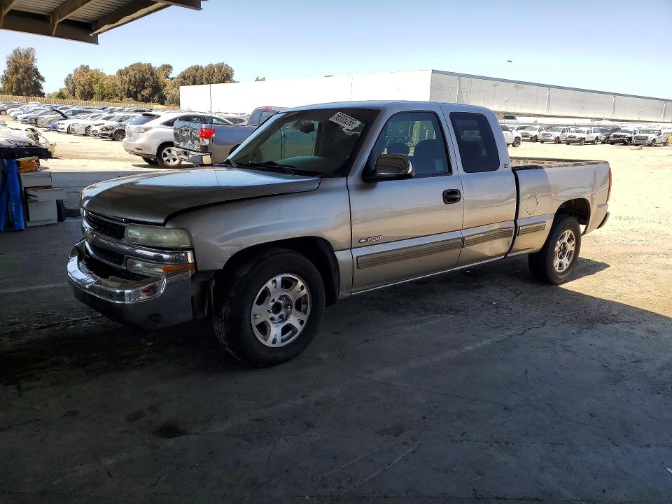 1999 CHEVROLET SILVERADO - Търг №56985286