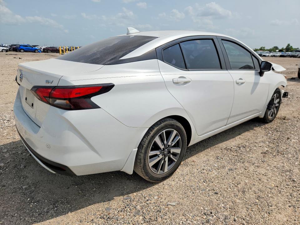 Photo 3 from auction – 2021 NISSAN VERSA with VIN 3N1CN8EV3ML903675