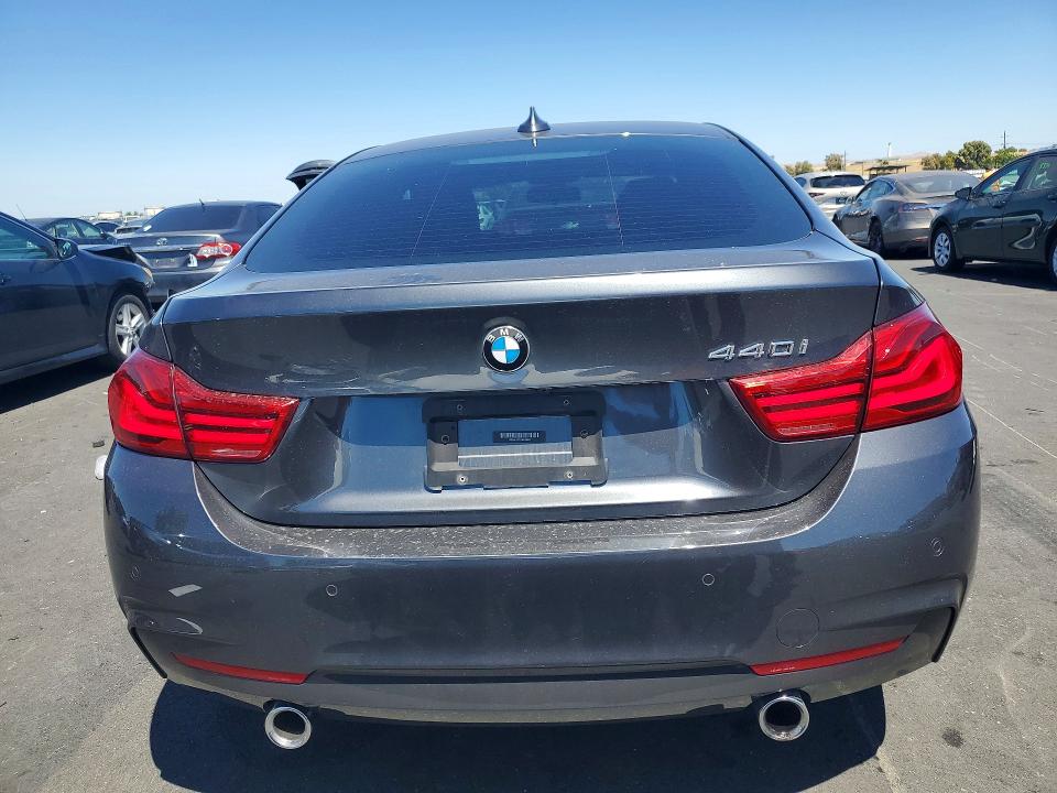 Photo 6 from auction – 2018 BMW 440I with VIN WBA4J5C59JBF06337