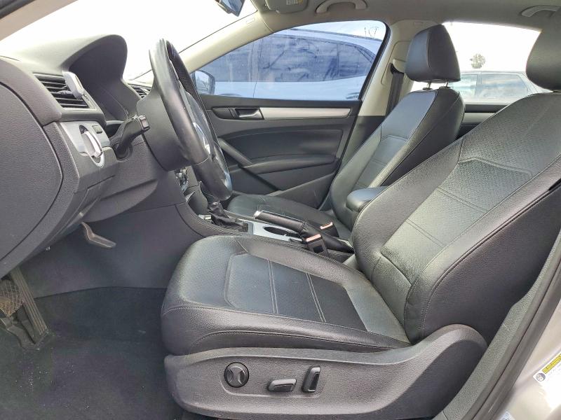 Photo 7 from auction – 2013 VOLKSWAGEN PASSAT with VIN 1VWBN7A31DC142242