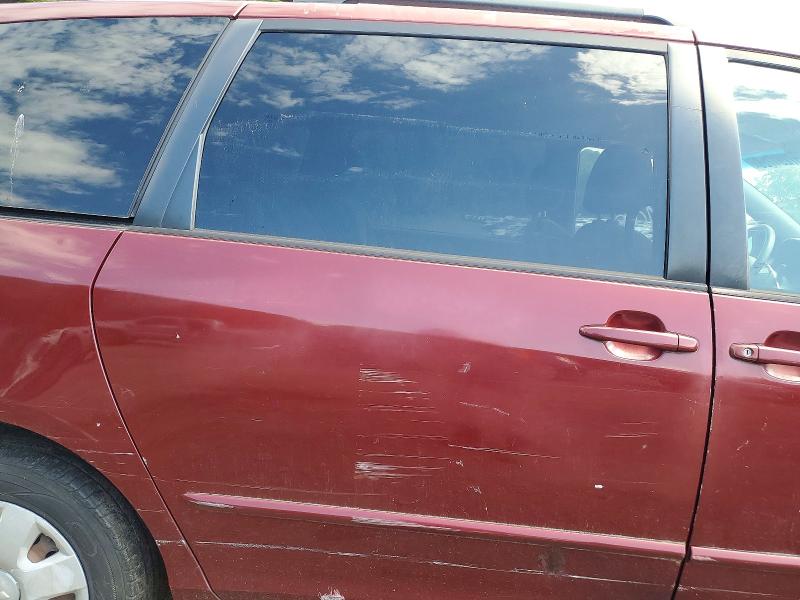 Photo 10 from auction – 2005 TOYOTA SIENNA with VIN 5TDZA23CX5S321960