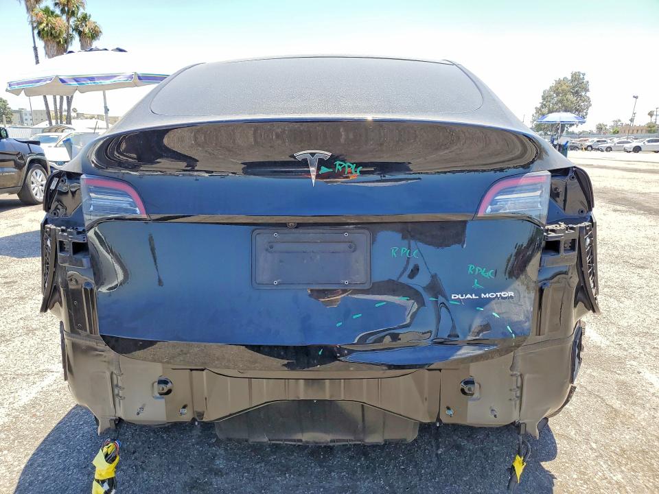 Photo 6 from auction – 2023 TESLA MODEL Y with VIN 7SAYGDEE5PA066873