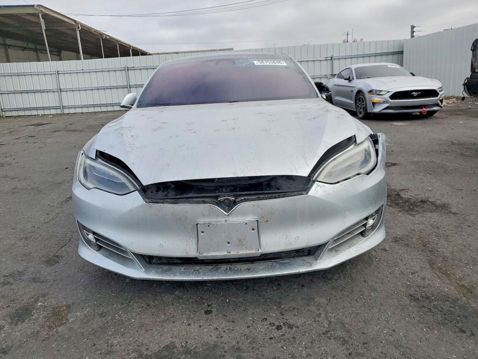 Photo 5 from auction – 2018 TESLA MODEL S with VIN 5YJSA1E23JF256805