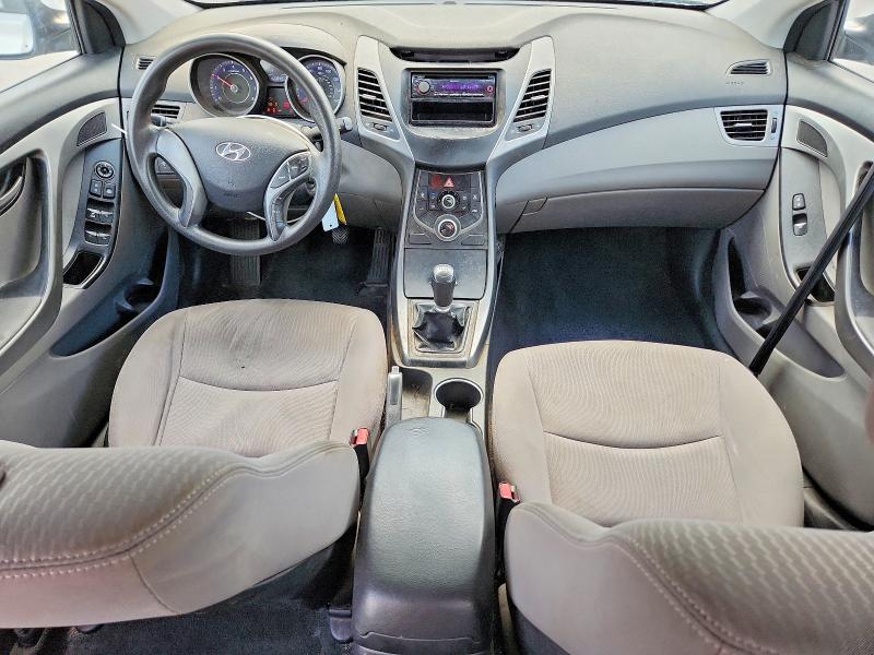 Photo 8 from auction – 2016 HYUNDAI ELANTRA with VIN KMHDH4AE1GU475182