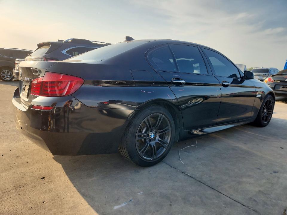 Photo 3 from auction – 2013 BMW 528 with VIN WBAXG5C50DD233953