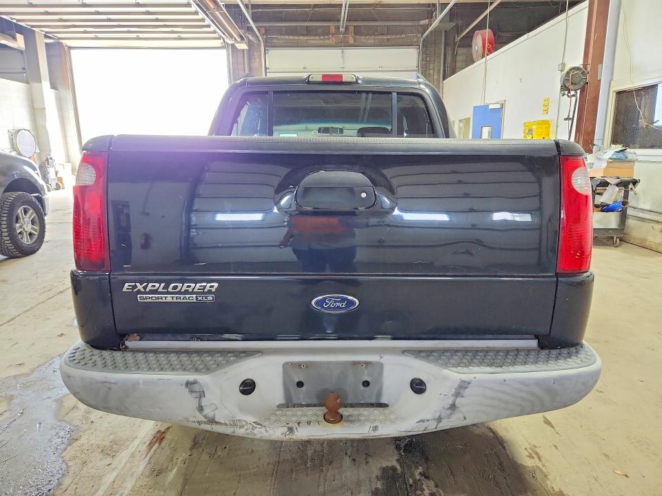 Photo 6 from auction – 2003 FORD EXPLORER SPORT TRAC with VIN 1FMZU77E83UB75403