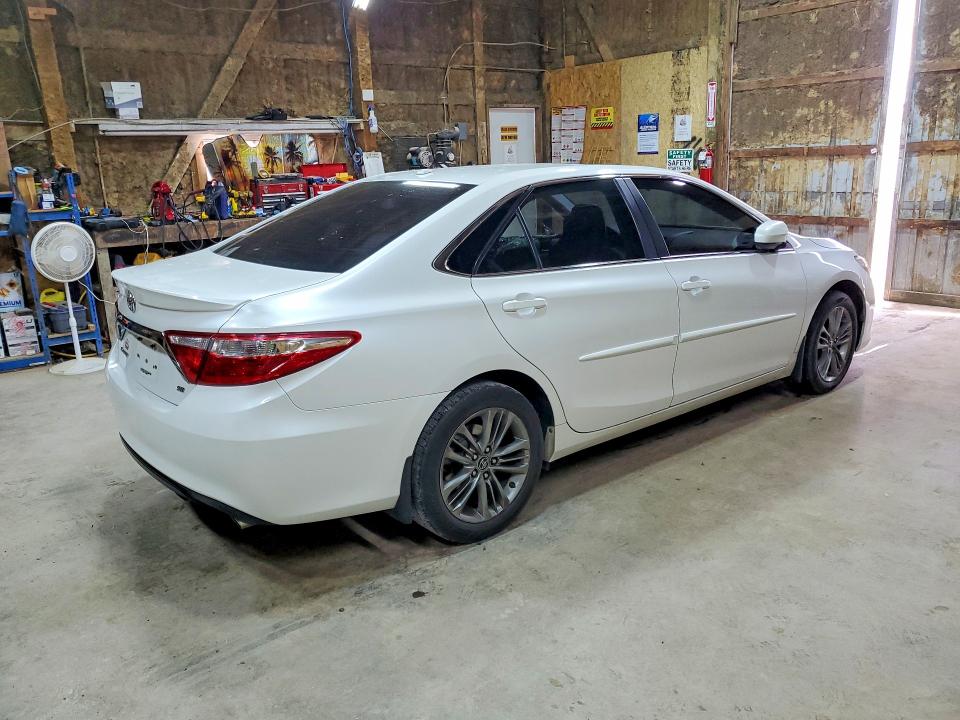 Photo 3 from auction – 2015 TOYOTA CAMRY with VIN 4T1BF1FK8FU096642