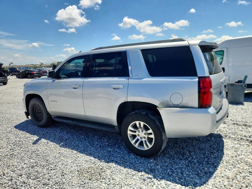 Photo 2 from auction – 2016 CHEVROLET TAHOE with VIN 1GNSCBKC1GR101239