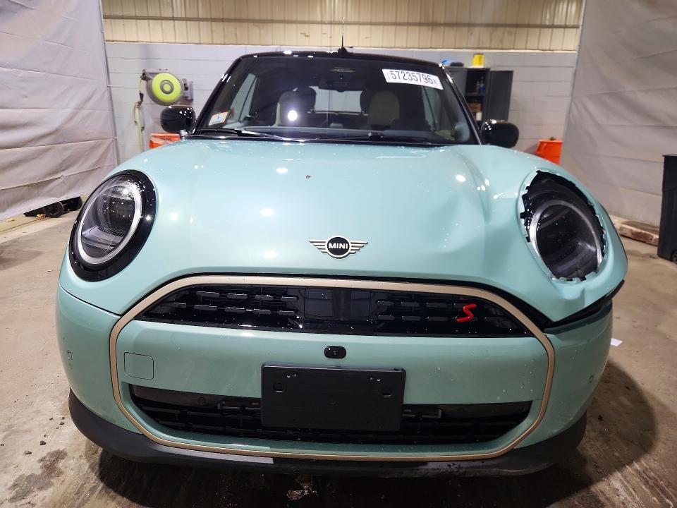 Photo 5 from auction – 2026 MINI COOPER with VIN WMW23GX07T2X98470