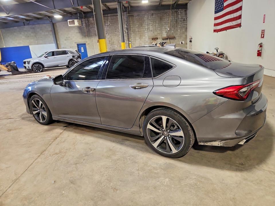 Photo 2 from auction – 2025 ACURA TLX with VIN 19UUB5F43SA000205