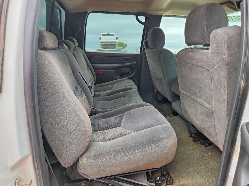 Photo 10 from auction – 2005 CHEVROLET SILVERADO with VIN 1GCHK23U95F859986