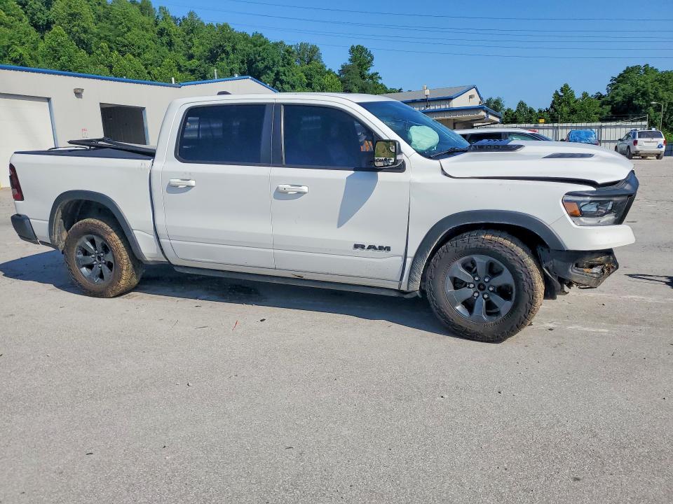 Photo 4 from auction – 2019 RAM 1500 with VIN 1C6SRFLT1KN901396