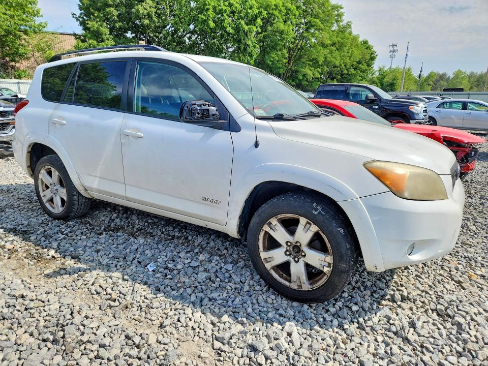 Photo 4 from auction – 2006 TOYOTA RAV4 with VIN JTMBD32V565001616
