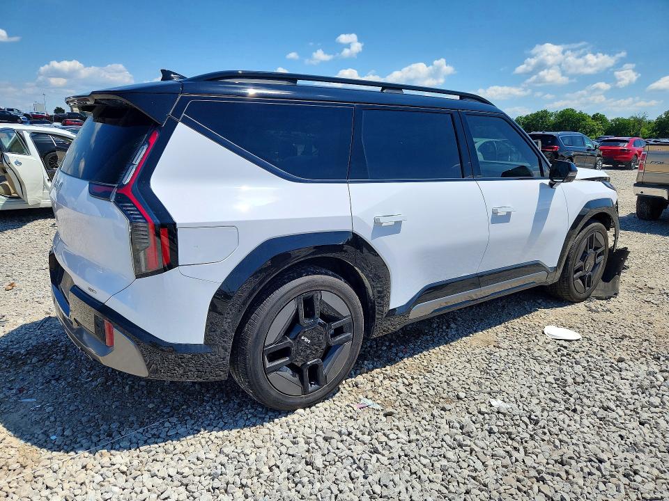 Photo 3 from auction – 2026 KIA EV9 with VIN 5XYAEFS53TG007198