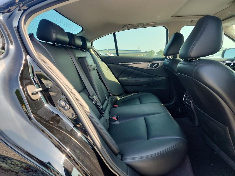 Photo 10 from auction – 2015 INFINITI Q50 with VIN JN1BV7AP3FM353190