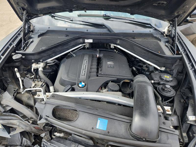 Photo 12 from auction – 2011 BMW X5 with VIN 5UXZV4C58BL405546