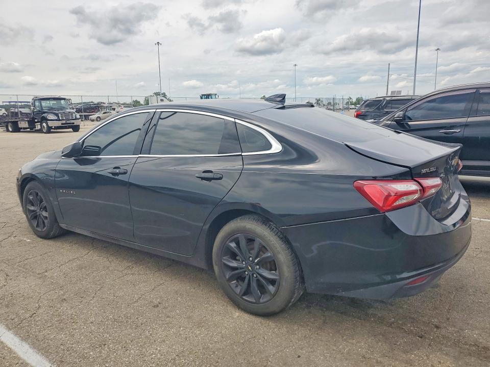 Photo 2 from auction – 2019 CHEVROLET MALIBU with VIN 1G1ZD5ST1KF183322