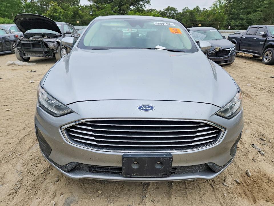 Photo 5 from auction – 2020 FORD FUSION with VIN 3FA6P0LU6LR185394