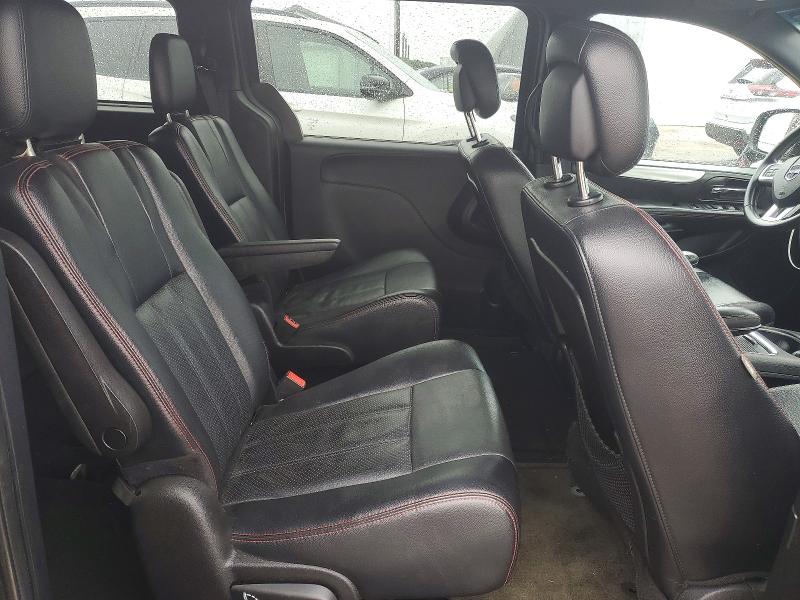 Photo 11 from auction – 2015 DODGE GRAND CARAVAN with VIN 2C4RDGEG7FR667074