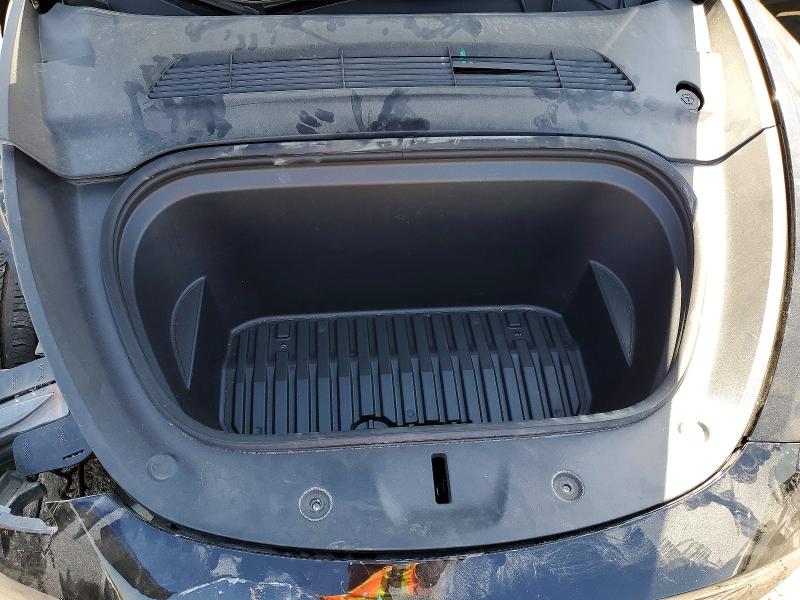 Photo 11 from auction – 2024 TESLA MODEL Y with VIN 7SAYGDEE1RF133457