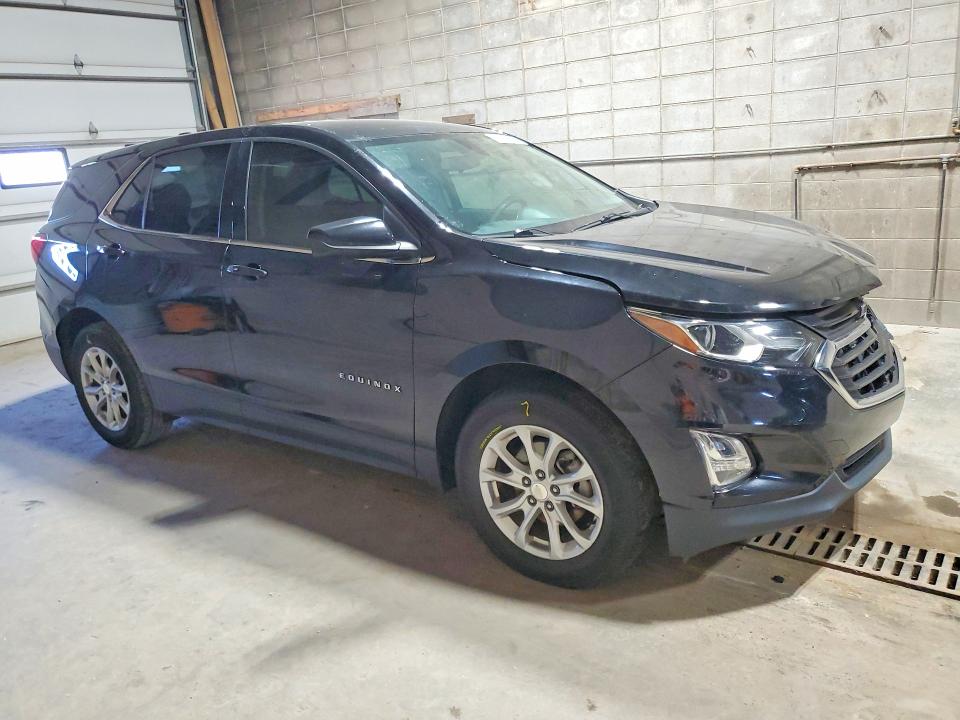 Photo 4 from auction – 2019 CHEVROLET EQUINOX with VIN 3GNAXKEV8KL389399