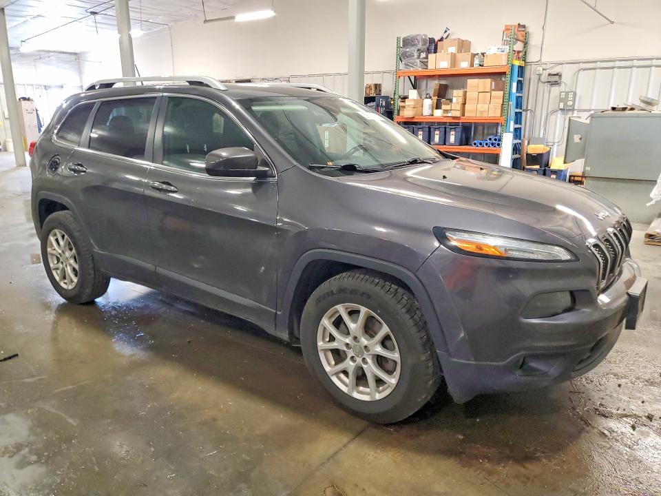 Photo 4 from auction – 2015 JEEP CHEROKEE with VIN 1C4PJMCB5FW633163