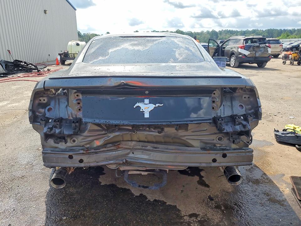 Photo 6 from auction – 2016 FORD MUSTANG with VIN 1FA6P8AMXG5331399