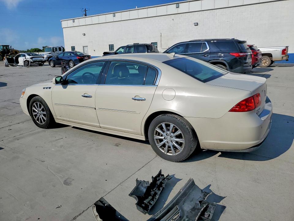 Photo 2 from auction – 2011 BUICK LUCERNE with VIN 1G4HJ5EM0BU105248