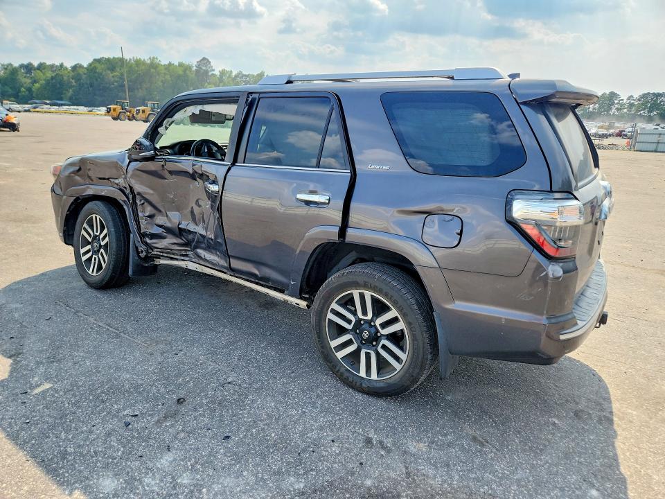 Photo 2 from auction – 2016 TOYOTA 4RUNNER with VIN JTEBU5JR7G5388053