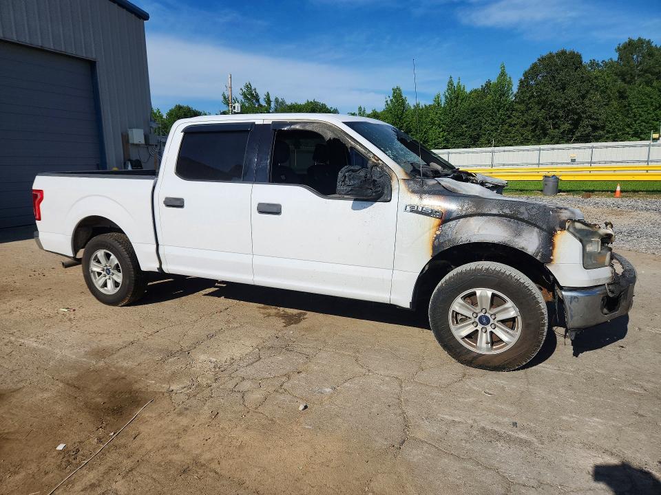 Photo 4 from auction – 2016 FORD F150 with VIN 1FTEW1CF4GKF33638