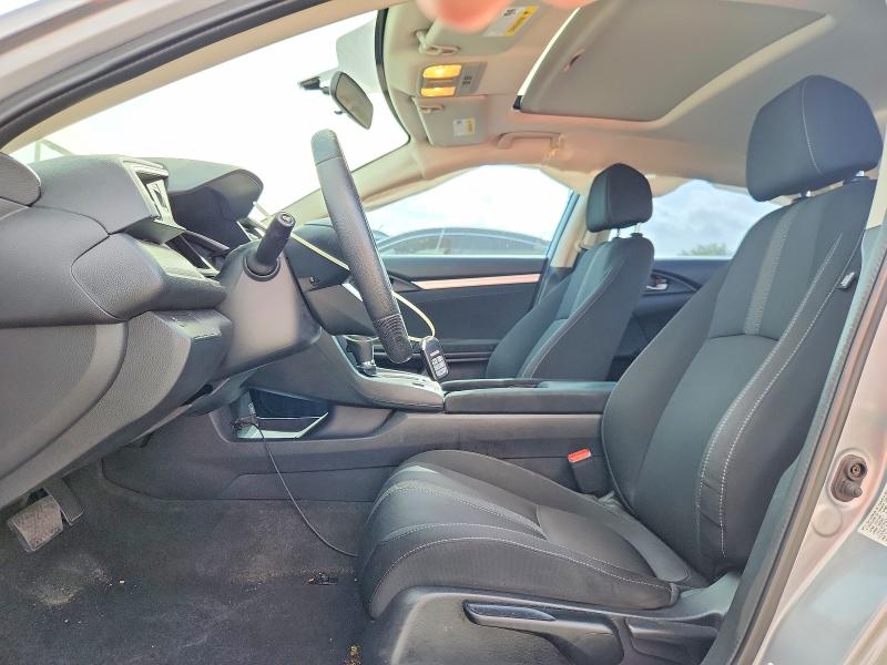 Photo 7 from auction – 2018 HONDA CIVIC with VIN 2HGFC2F74JH605011