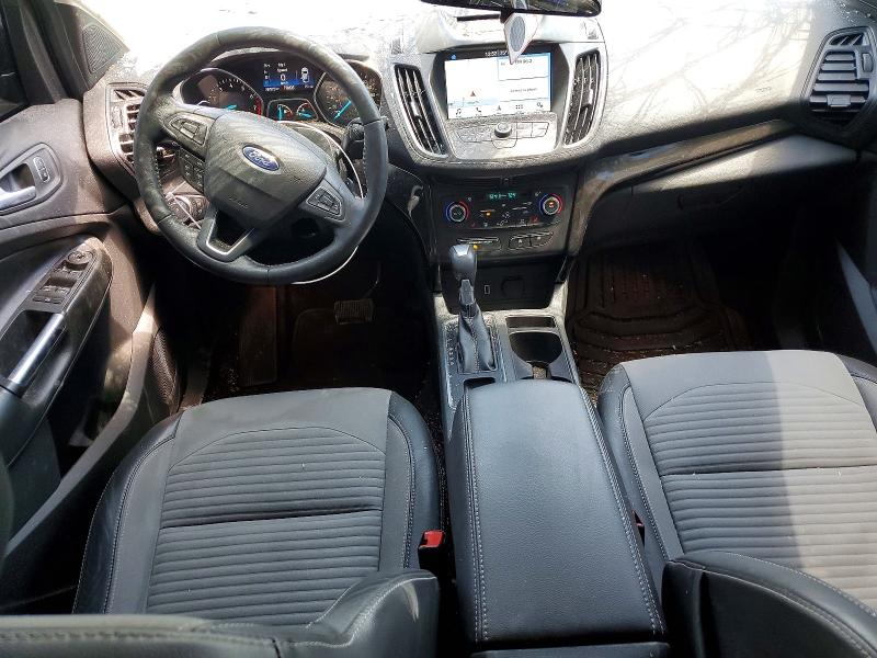 Photo 8 from auction – 2017 FORD ESCAPE with VIN 1FMCU0GD8HUB54997