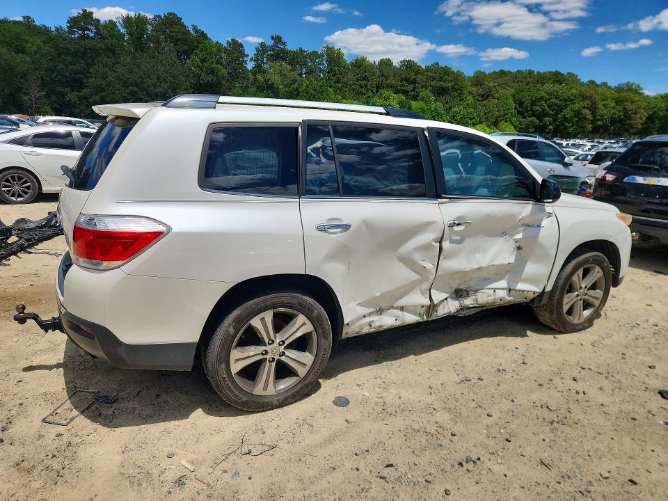 Photo 3 from auction – 2012 TOYOTA HIGHLANDER with VIN 5TDYK3EH5CS080863