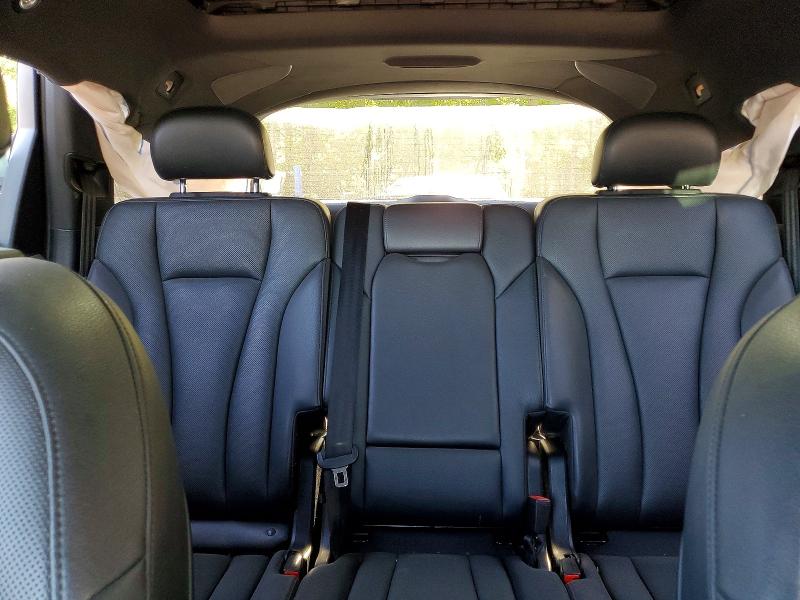 Photo 10 from auction – 2018 AUDI Q7 with VIN WA1WAAF76JD034966