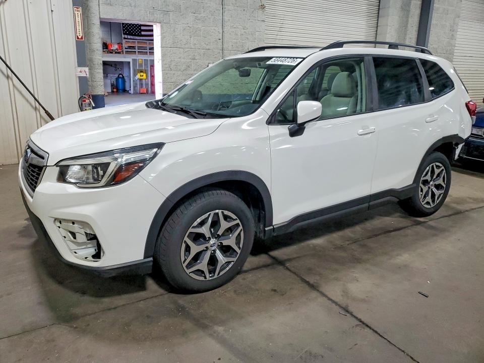 SUBARU FORESTER 2020 with VIN JF2SKAGCXLH449489 - Photo from auction