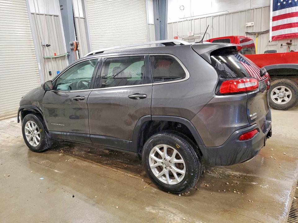 Photo 2 from auction – 2017 JEEP CHEROKEE with VIN 1C4PJMCSXHW651466