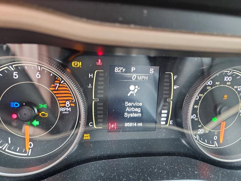 Photo 9 from auction – 2018 JEEP CHEROKEE with VIN 1C4PJMCX3JD562657